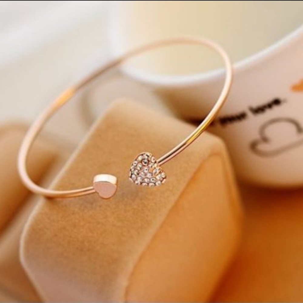 Heart Bracelet Cubic Zircornia Rigid Color Gold - Picture 2 of 4
